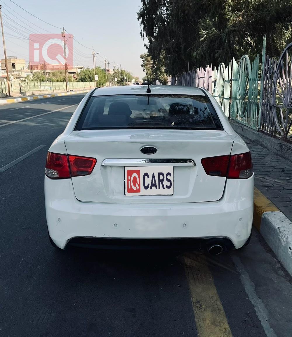 كيا سيراتو